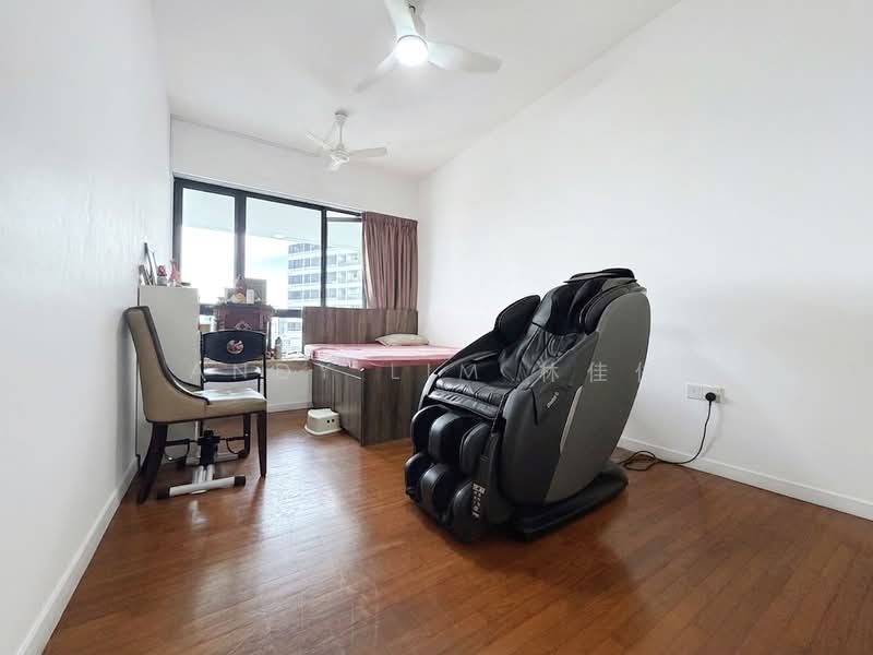 The Interlace, 192 Depot Road, 4 Bedrooms, 1,604 sqft, Condominium For Sale, by Andy Lim 林佳俊, 500158875 - Bedroom - PropertyGuru.com.sg