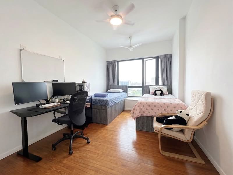 The Interlace, 192 Depot Road, 4 Bedrooms, 1,604 sqft, Condominium For Sale, by Andy Lim 林佳俊, 500158875 - Bedroom - PropertyGuru.com.sg