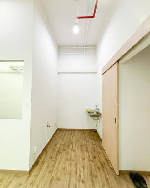 Oxley BizHub 2, 62 Ubi Road 1, 1,023 sqft, Light Industrial (B1) For Sale, by Calvin Choh, 500158878 - Interior - CommercialGuru.com.sg