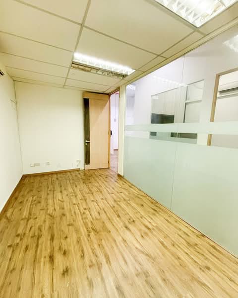 Oxley BizHub 2, 62 Ubi Road 1, 1,023 sqft, Light Industrial (B1) For Sale, by Calvin Choh, 500158878 - Interior - CommercialGuru.com.sg