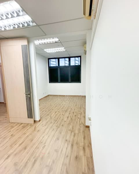 Oxley BizHub 2, 62 Ubi Road 1, 1,023 sqft, Light Industrial (B1) For Sale, by Calvin Choh, 500158878 - Interior - CommercialGuru.com.sg