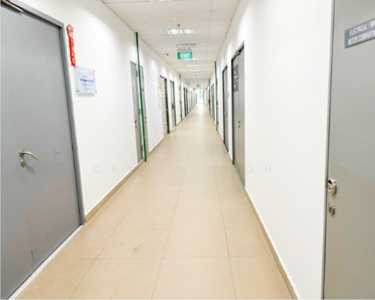 Oxley BizHub 2, 62 Ubi Road 1, 1,023 sqft, Light Industrial (B1) For Sale, by Calvin Choh, 500158878 - Corridor - CommercialGuru.com.sg