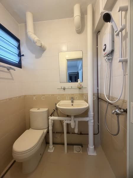 571 Cheng San Court, 571 Ang Mo Kio Avenue 3, Room Rental, 120 sqft, HDB Flat For Rent, by KC Chong, 500158886 - PropertyGuru.com.sg