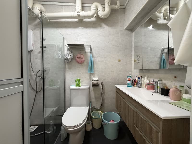 663B Jurong West Street 65, 663B Jurong West Street 65, 3 Bedrooms, 1,184 sqft, HDB Flat For Sale, by Bjorn Lim, 500158888 - Bathroom - PropertyGuru.com.sg