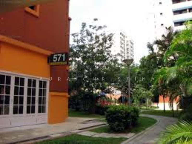 571 Hougang Street 51, 571 Hougang Street 51, Room Rental, 80 sqft, HDB Flat For Rent, by Laura Christina Lee, 500158910 - Exterior - PropertyGuru.com.sg