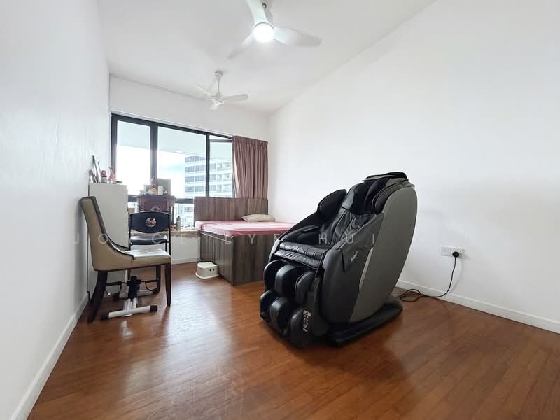 The Interlace, 192 Depot Road, 4 Bedrooms, 1,604 sqft, Condominium For Sale, by Joyce Lye Hui Xin, 500158918 - Bedroom - PropertyGuru.com.sg