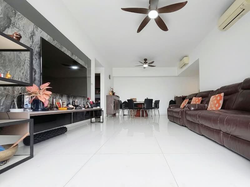 The Interlace, 192 Depot Road, 4 Bedrooms, 1,604 sqft, Condominium For Sale, by Joyce Lye Hui Xin, 500158918 - Living Room - PropertyGuru.com.sg