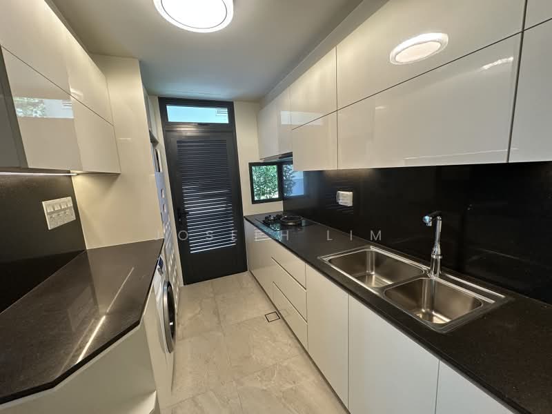 Belgravia Ace, 100 Belgravia Drive, Seletar / Yio Chu Kang, 5 Bedrooms, 4,058 sqft, Semi-Detached House For Rent, by Joseph Lim, 500158920 - Kitchen - PropertyGuru.com.sg