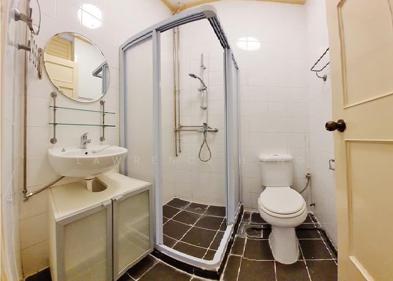 Townerville, McNair Road, 4 Bedrooms, 2,918 sqft, Conservation House For Rent, by Lawrence Hong, 500158947 - Bathroom - PropertyGuru.com.sg
