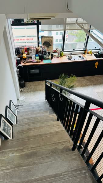 Novelty BizCentre, 18 Howard Road, 1,658 sqft, Light Industrial (B1) For Sale, by Steven Max Quek, 500158968 - Kitchen - CommercialGuru.com.sg