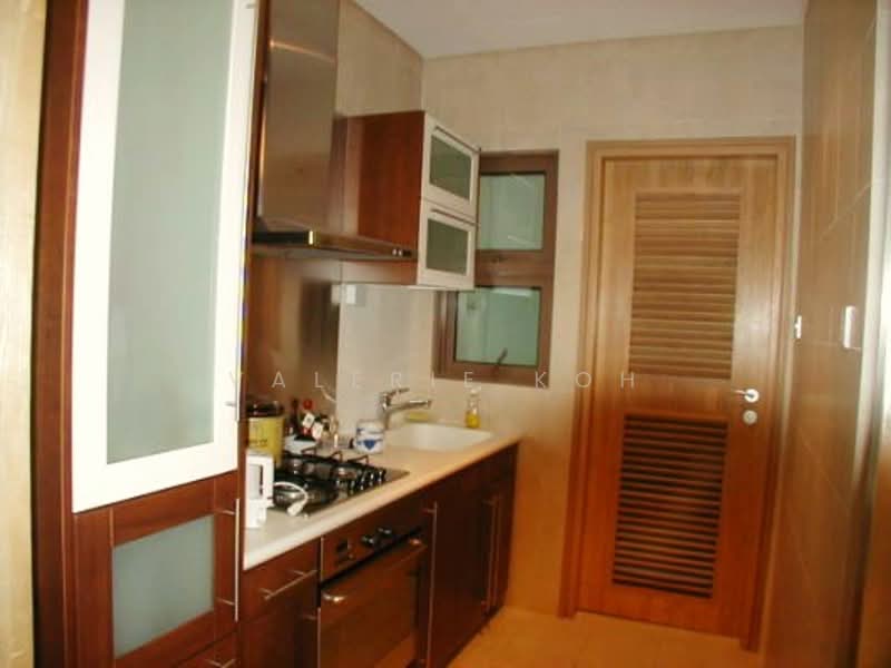 St. Martin Residence, 2 Saint Martin's Drive, 1 Bedroom, 603 sqft, Condominium For Rent, by Valerie Koh, 500158970 - Kitchen - PropertyGuru.com.sg