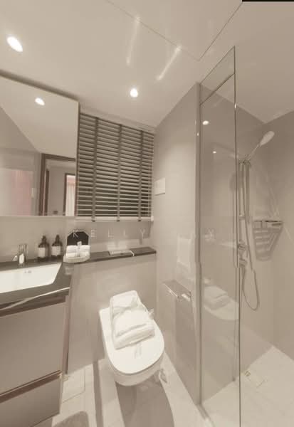 Chuan Park, 240 Lorong Chuan, 3 Bedrooms, 1,206 sqft, Condominium For Sale, by Kelly Kay, 500158981 - Bathroom - PropertyGuru.com.sg