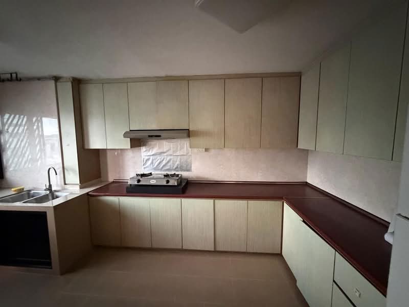 212 Serangoon Avenue 4, 212 Serangoon Avenue 4, 3 Bedrooms, 1,302 sqft, HDB Flat For Rent, by Nick Lee, 500158983 - Kitchen - PropertyGuru.com.sg