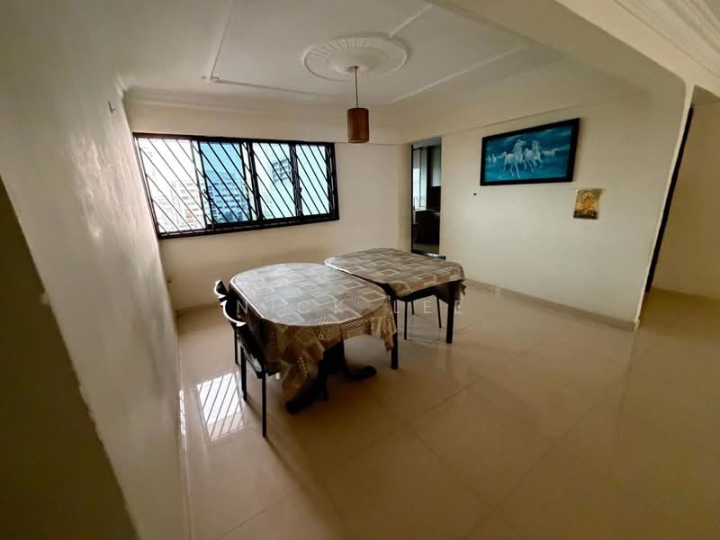 212 Serangoon Avenue 4, 212 Serangoon Avenue 4, 3 Bedrooms, 1,302 sqft, HDB Flat For Rent, by Nick Lee, 500158983 - Dining Room - PropertyGuru.com.sg