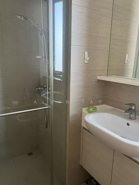 The Skywoods, 3 Dairy Farm Heights, 3 Bedrooms, 947 sqft, Condominium For Rent, by Alvin Tay, 500158985 - Bathroom - PropertyGuru.com.sg