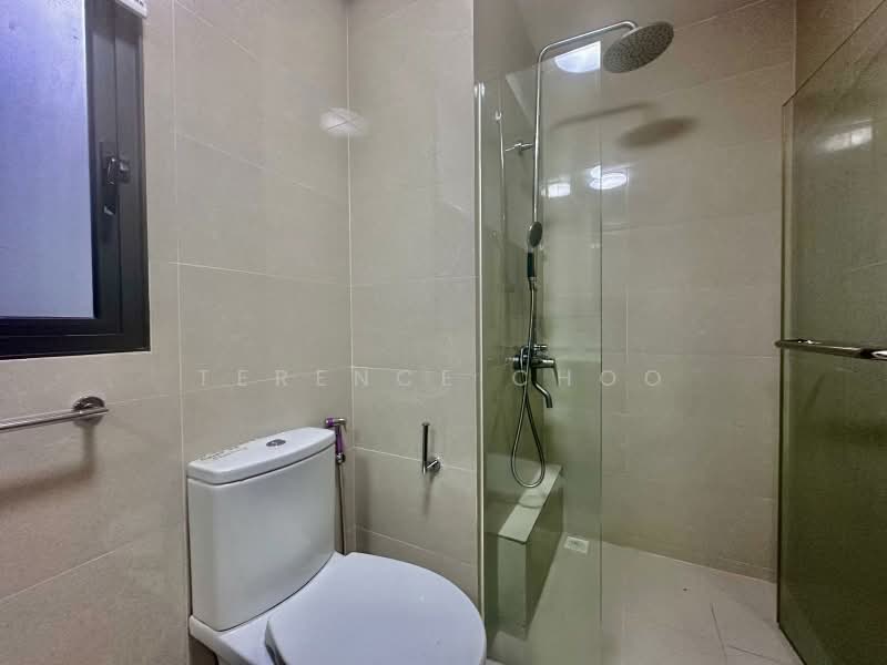 Twin Waterfalls, 108 Punggol Walk, 3 Bedrooms, 1,087 sqft, Executive Condominium For Sale, by Terence Choo, 500158988 - Bathroom - PropertyGuru.com.sg
