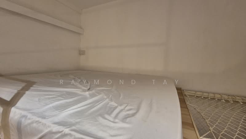 Room near Tiong Bahru and Havelock MRT, , Room Rental, 160 sqft, Shophouse For Rent, by Raymond Tay, 500158995 - Bedroom - PropertyGuru.com.sg