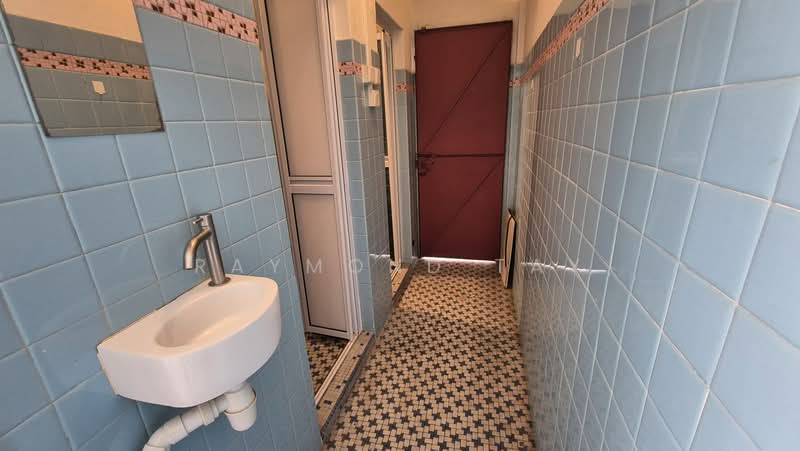 Room near Tiong Bahru and Havelock MRT, , Room Rental, 160 sqft, Shophouse For Rent, by Raymond Tay, 500158995 - PropertyGuru.com.sg