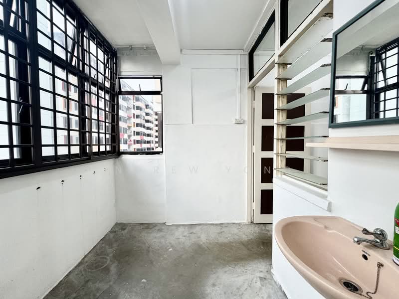 6 Beach Road, 6 Beach Road, 1 Bedroom, 452 sqft, HDB Flat For Sale, by Andrew Yong, 500159003 - Interior - PropertyGuru.com.sg