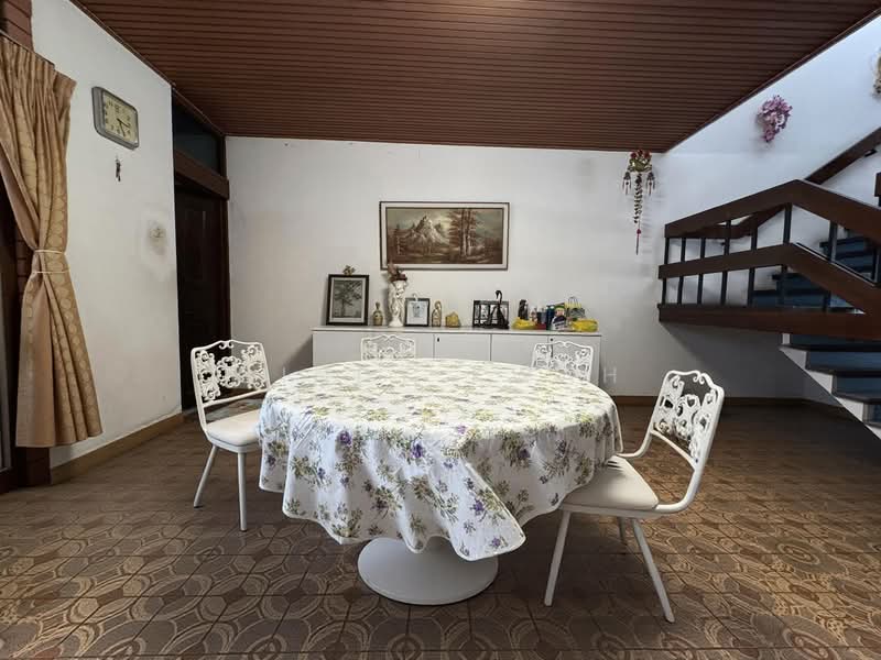 Faber Hills Estate, Faber Drive, 5 Bedrooms, 3,046 sqft, Semi-Detached House For Sale, by Cindy Kwah, 500159007 - Dining Room - PropertyGuru.com.sg