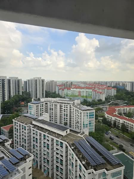 230 Jurong East Street 21, 230 Jurong East Street 21, 3 Bedrooms, 1,292 sqft, HDB Flat For Sale, by Fendy Lee, 500159011 - Exterior - PropertyGuru.com.sg