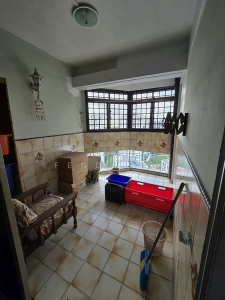 230 Jurong East Street 21, 230 Jurong East Street 21, 3 Bedrooms, 1,292 sqft, HDB Flat For Sale, by Fendy Lee, 500159011 - Balcony - PropertyGuru.com.sg