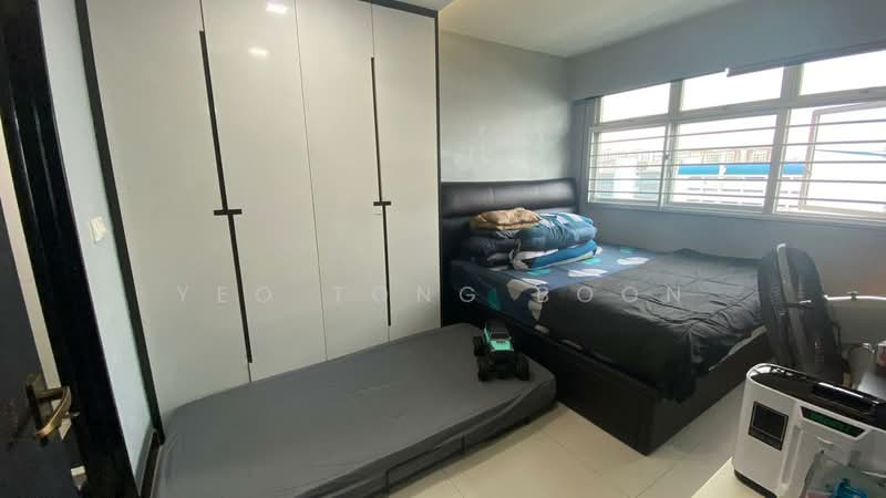 890A Tampines Avenue 1, 890A Tampines Avenue 1, 2 Bedrooms, 743 sqft, HDB Flat For Sale, by Yeo Tong Boon, 500159020 - Bedroom - PropertyGuru.com.sg