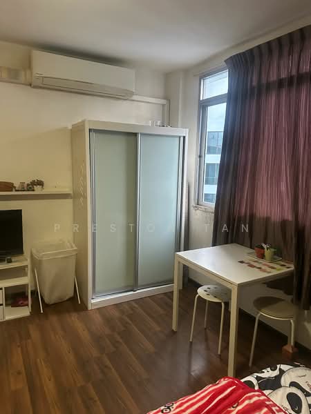 Kim Sia Court, 1 Jalan Jintan, Room Rental, 150 sqft, Apartment For Rent, by Preston Tan, 500159030 - Bedroom - PropertyGuru.com.sg