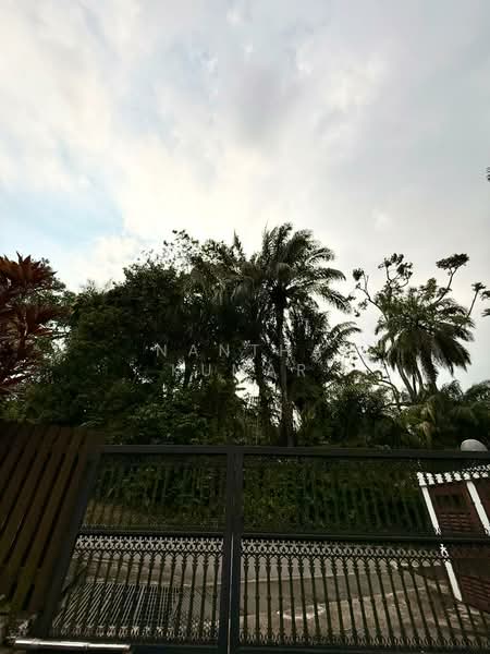 Cluny Park, Cluny Park, 4 Bedrooms, 2,999 sqft, Detached House For Sale, by Nantha Kumar, 500159039 - Exterior - PropertyGuru.com.sg