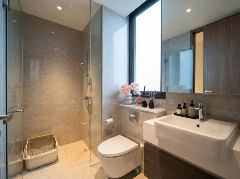 Parc Botannia, 10 Fernvale Street, 3 Bedrooms, 861 sqft, Condominium For Sale, by Daniel Wang, 500159045 - Bathroom - PropertyGuru.com.sg