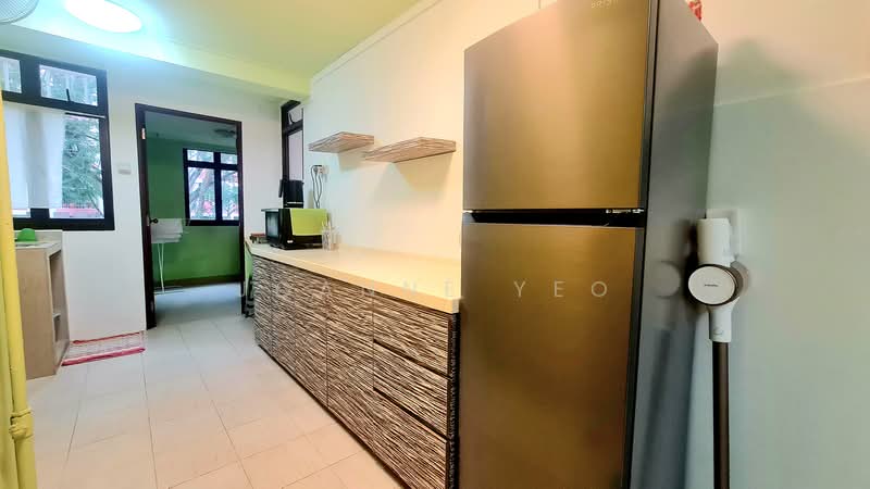 111 Commonwealth Crescent, 111 Commonwealth Crescent, Room Rental, 150 sqft, HDB Flat For Rent, by Joanne Yeo, 500159046 - Kitchen with Fridge - PropertyGuru.com.sg