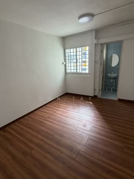 216 Yishun Street 21, 216 Yishun Street 21, 2 Bedrooms, 732 sqft, HDB Flat For Sale, by Don Tay, 500159057 - Interior - PropertyGuru.com.sg