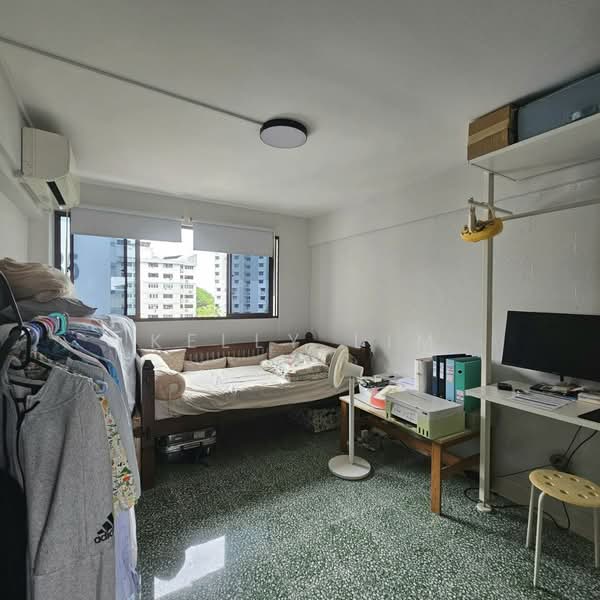 34 Marine Crescent, 34 Marine Crescent, 2 Bedrooms, 883 sqft, HDB Flat For Sale, by Kelly Lim, 500159058 - Bedroom - PropertyGuru.com.sg