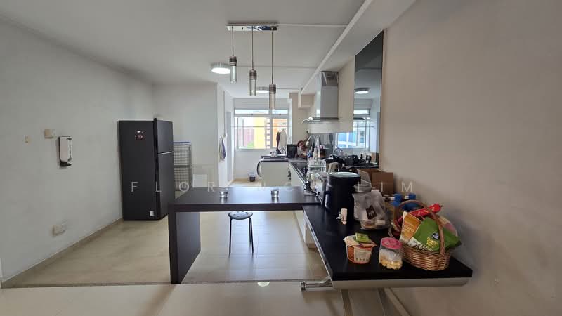 862A Tampines Street 83, 862A Tampines Street 83, 3 Bedrooms, 1,313 sqft, HDB Flat For Sale, by Florence Lim, 500159066 - Kitchen - PropertyGuru.com.sg