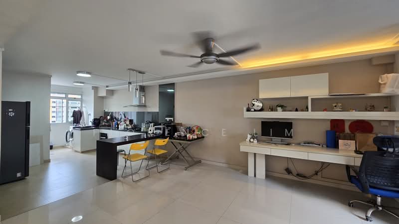 862A Tampines Street 83, 862A Tampines Street 83, 3 Bedrooms, 1,313 sqft, HDB Flat For Sale, by Florence Lim, 500159066 - Kitchen - PropertyGuru.com.sg