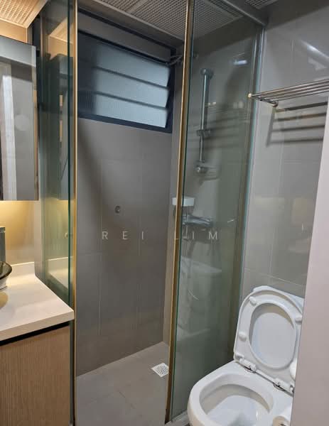 308C Punggol Walk, 308C Punggol Walk, 3 Bedrooms, 1,206 sqft, HDB Flat For Sale, by Rei Lim, 500159068 - Bathroom - PropertyGuru.com.sg