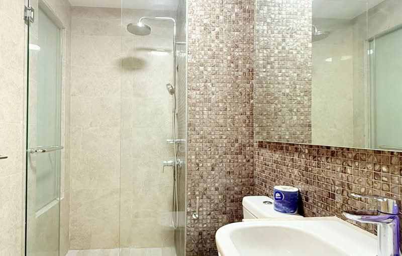 La Fiesta, 54 Sengkang Square, Studio, 250 sqft, Condominium For Rent, by Charlotte Lin, 500159076 - Bathroom - PropertyGuru.com.sg