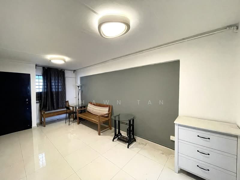178 Ang Mo Kio Avenue 4, 178 Ang Mo Kio Avenue 4, 2 Bedrooms, 732 sqft, HDB Flat For Rent, by Shawn Tan, 500159083 - Living Room - PropertyGuru.com.sg