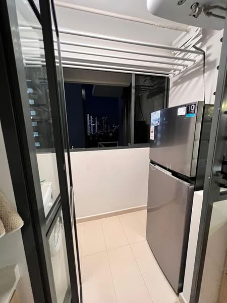 96 Dawson Road, 96 Dawson Road, Room Rental, 200 sqft, HDB Flat For Rent, by Bill Singh, 500159087 - Balcony - PropertyGuru.com.sg