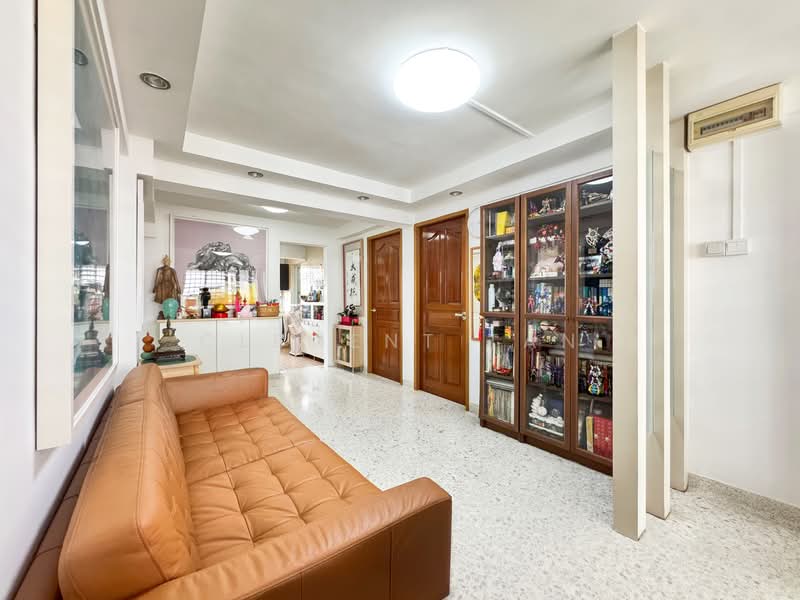 4 Tanjong Pagar Plaza, 4 Tanjong Pagar Plaza, 2 Bedrooms, 635 sqft, HDB Flat For Sale, by Clement Tan, 500159093 - Living Room - PropertyGuru.com.sg
