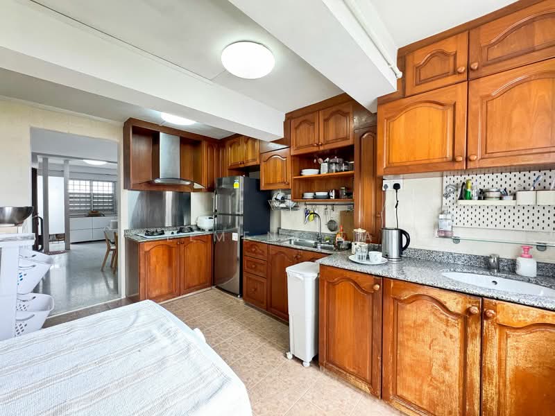 4 Tanjong Pagar Plaza, 4 Tanjong Pagar Plaza, 2 Bedrooms, 635 sqft, HDB Flat For Sale, by Clement Tan, 500159093 - Kitchen - PropertyGuru.com.sg