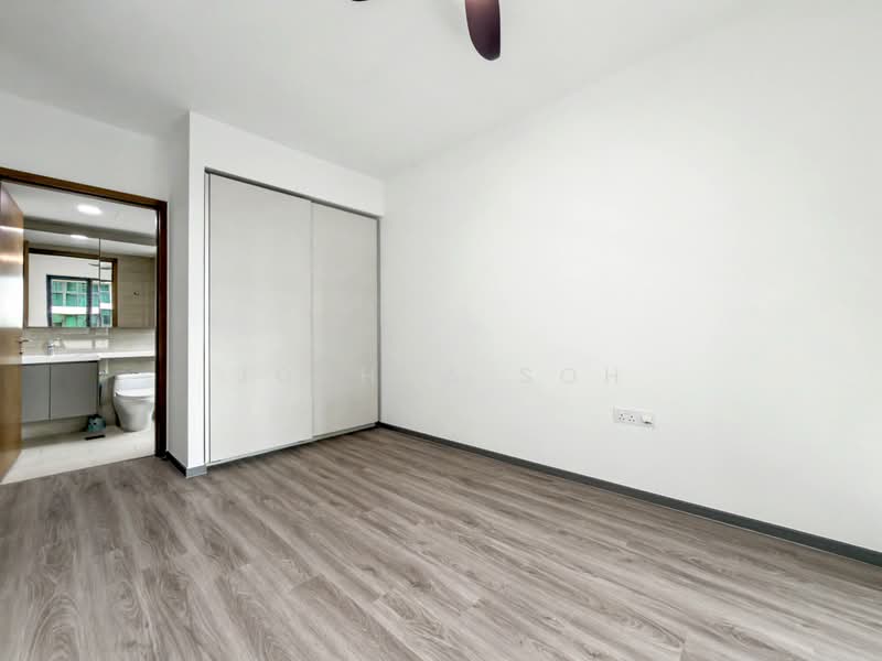 The Topiary, 15 Fernvale Lane, 4 Bedrooms, 1,389 sqft, Executive Condominium For Sale, by Joshua Soh, 500159099 - Bedroom - PropertyGuru.com.sg