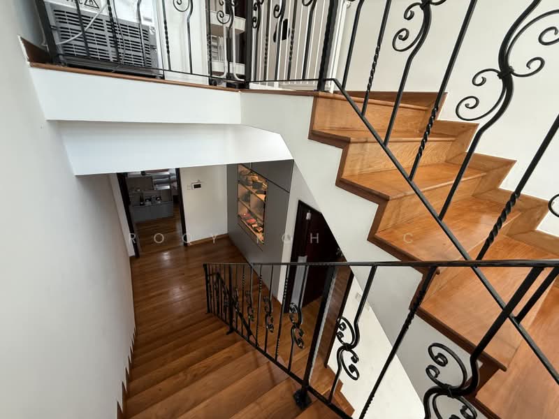 Mera Gardens, Almond Avenue, 5 Bedrooms, 2,010 sqft, Terraced House For Sale, by Roqy Koh R C, 500159107 - Interior - PropertyGuru.com.sg