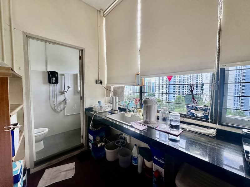 Pioneer Junction, 3 Soon Lee Street, 1,324 sqft, Factory / Workshop (B2) For Sale, by Joanne Ng, 500159111 - Kitchen - CommercialGuru.com.sg