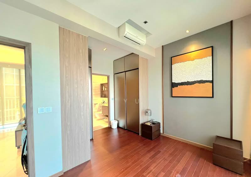 Queens Peak, 1 Dundee Road, 5 Bedrooms, 4,715 sqft, Condominium For Sale, by Ten Yuyu, 500159112 - Bedroom - PropertyGuru.com.sg