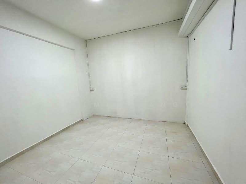 Clementi Shopping Centre, 354 Clementi Avenue 2, 1,614 sqft, Other Retail For Sale, by Clement Ang, 500159115 - Interior - CommercialGuru.com.sg