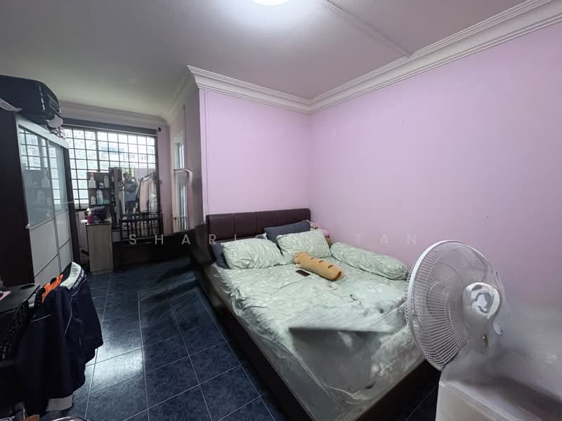 160 Simei Road, 160 Simei Road, 3 Bedrooms, 1,119 sqft, HDB Flat For Sale, by Sharique Tan, 500159127 - Bedroom - PropertyGuru.com.sg