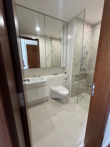 d'Leedon (Former Farrer Court), 13 Leedon Heights, 4 Bedrooms, 2,300 sqft, Condominium For Sale, by Fun Sook (Amy), 500159136 - Bathroom - PropertyGuru.com.sg