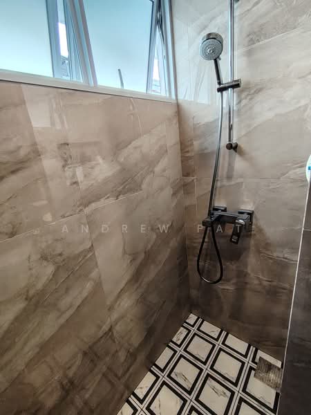 147 Gangsa Road, 147 Gangsa Road, Room Rental, 200 sqft, HDB Flat For Rent, by Andrew Pat, 500159138 - Bathroom - PropertyGuru.com.sg