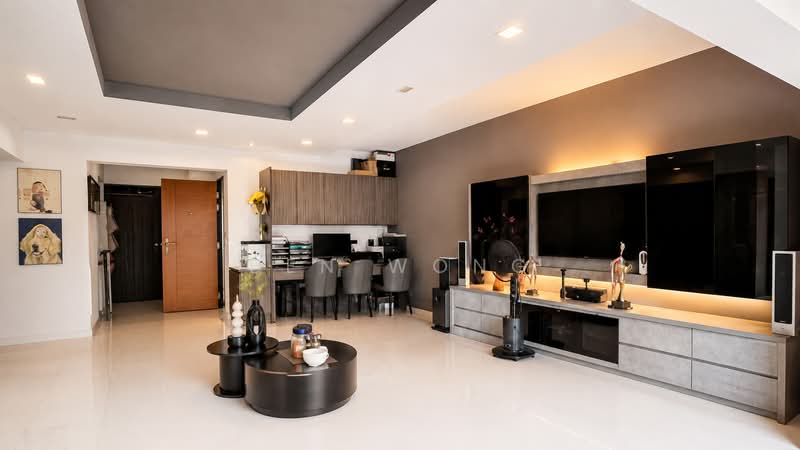 121 Bukit Batok Central, 121 Bukit Batok Central, 3 Bedrooms, 1,593 sqft, HDB Flat For Sale, by Ben Wong, 500159164 - Living Room - PropertyGuru.com.sg
